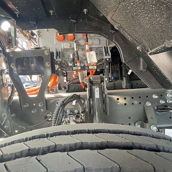 Détails de la tête de tracteur Shacman 6x4 orange 10
