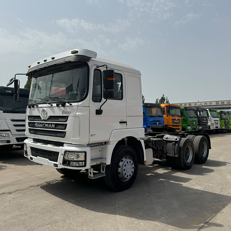 SHACMAN F3000 Camion benne & tracteur Le roi robuste du transport tout-terrain