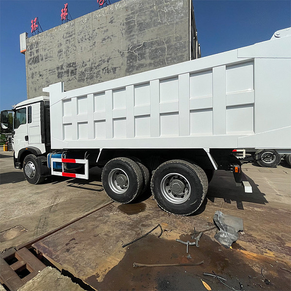 Aorun TX 6x4 benne blanche détail 6