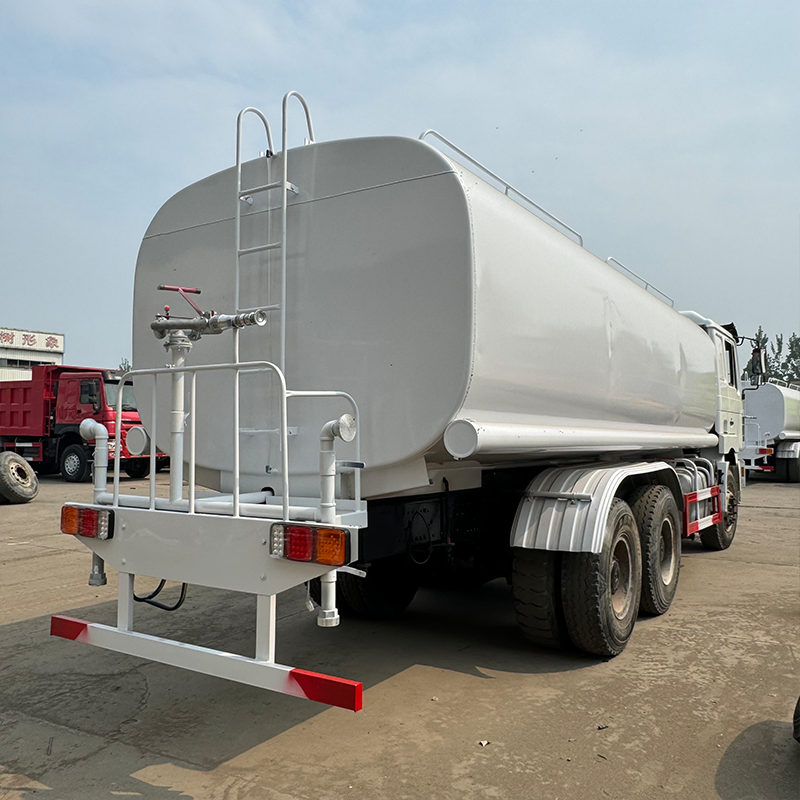 Camion Arroseur SHACMAN F3000 6x4 Citerne à Eau Lourde pour Projets Mondiaux