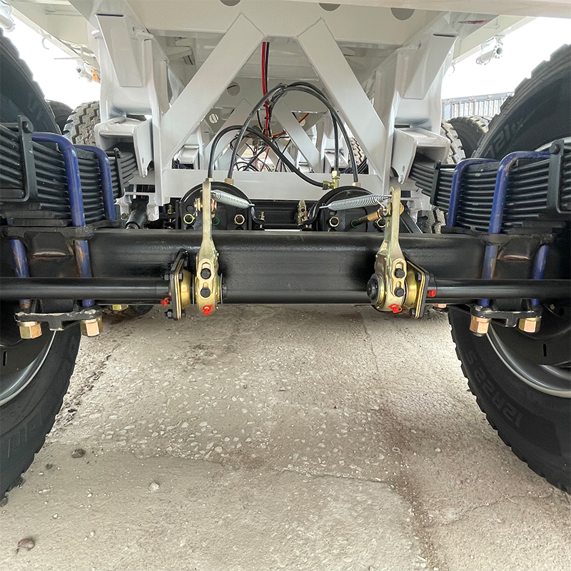 Semi-remorque plate à 4 essieux