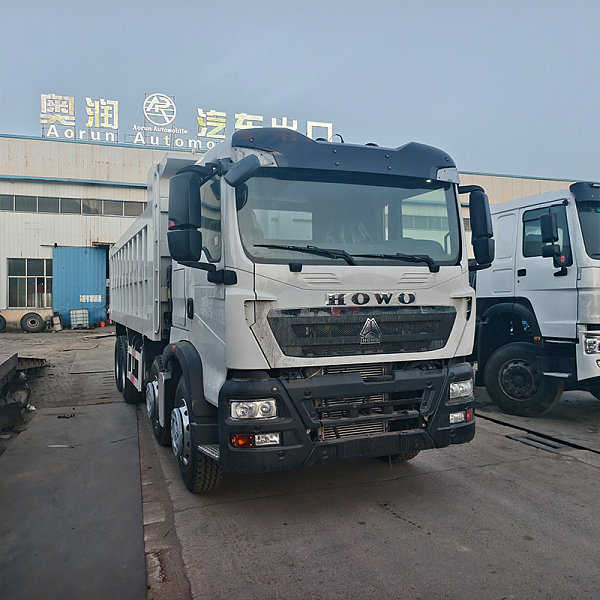 Howo TX 8x4 auto-déchargement blanc image principale 2