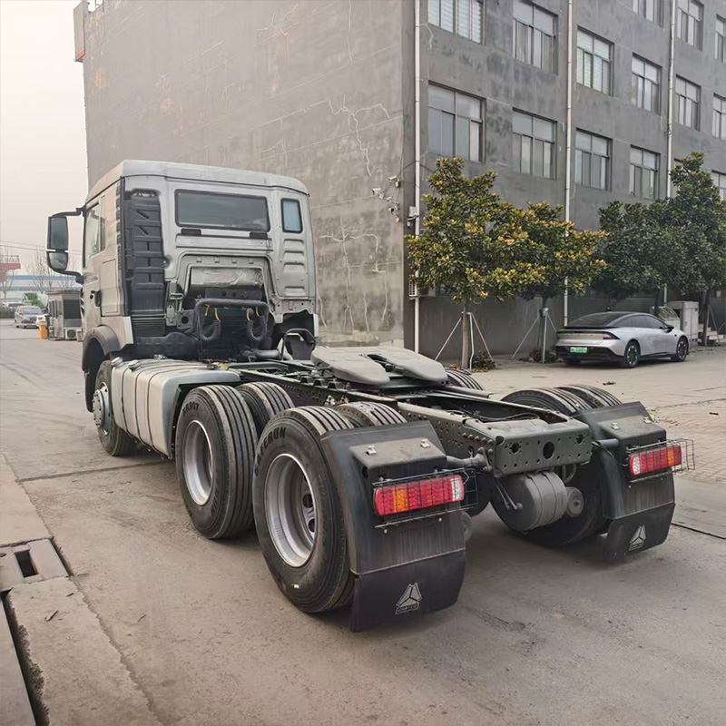 Camion tracteur Howo Tx 6x4