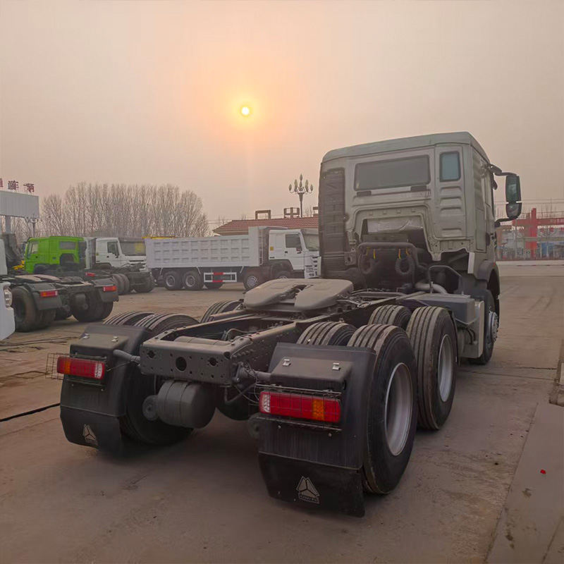 Camion tracteur Howo Tx 6x4