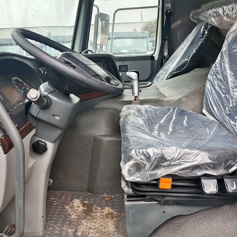 Camion-citerne d'eau Howo 20000L