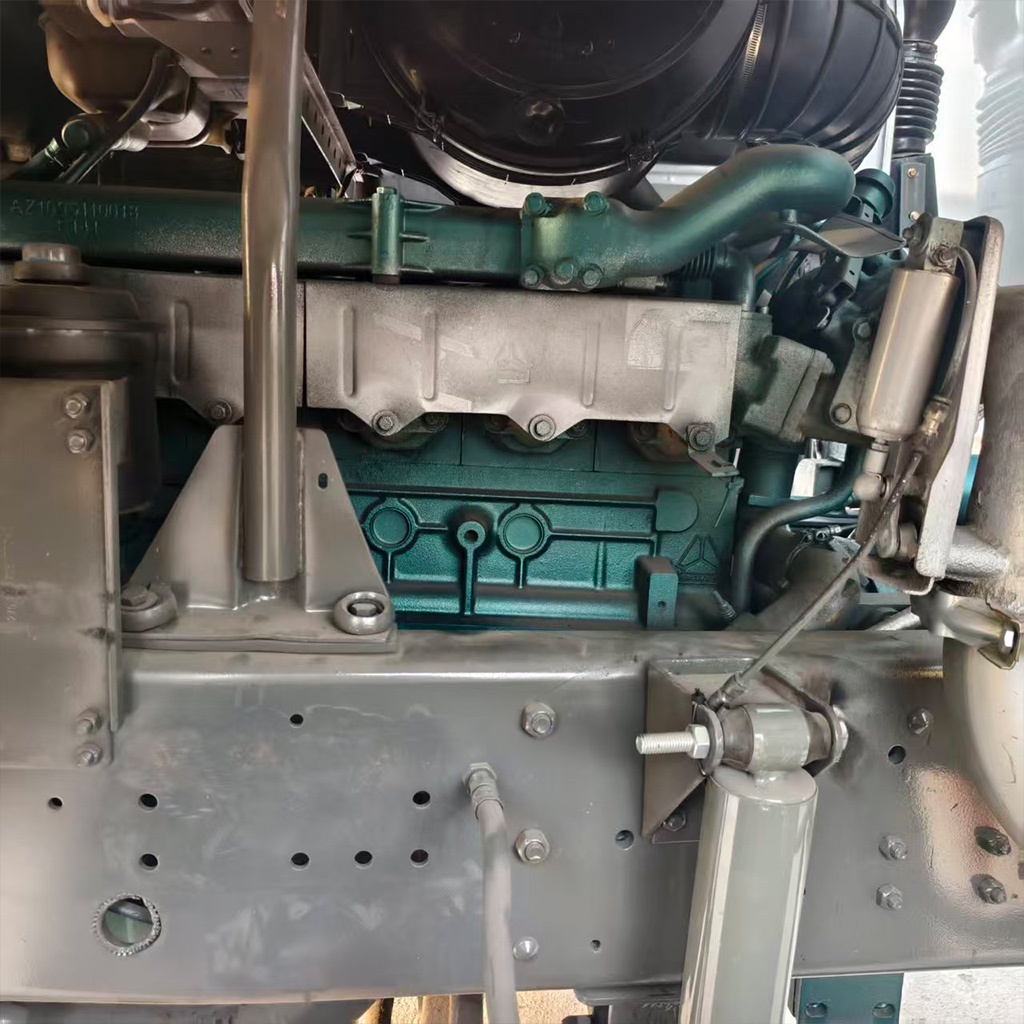 Camion-citerne d'arrosage Howo 6x4