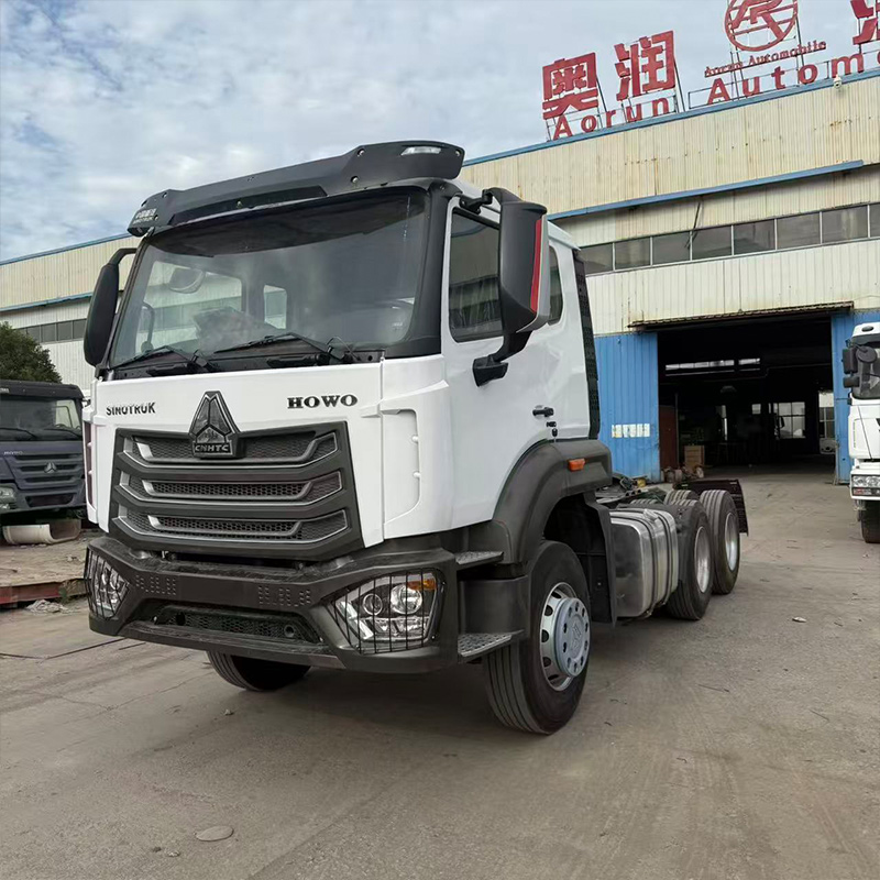 Tracteur routier Howo NX 6x4 remis à neuf