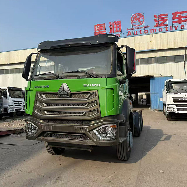 tête de camion Howo NX robuste
