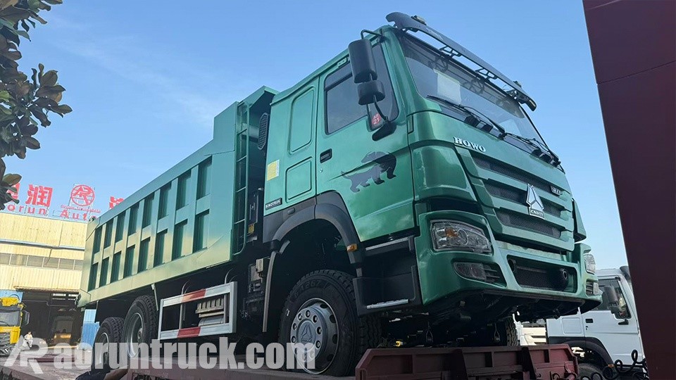refurbished howo dump truck to djibouti