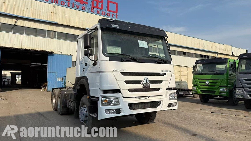 Négociation de la commande de camions tracteurs Sinotruk HOWO 6x4 camion HOWO d'occasion diesel