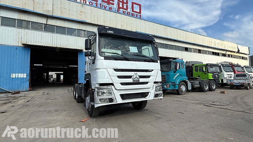 La délégation des transports du Mali achève l’inspection de l’usine des tracteurs routiers SINOTRUK HOWO 6x4 1