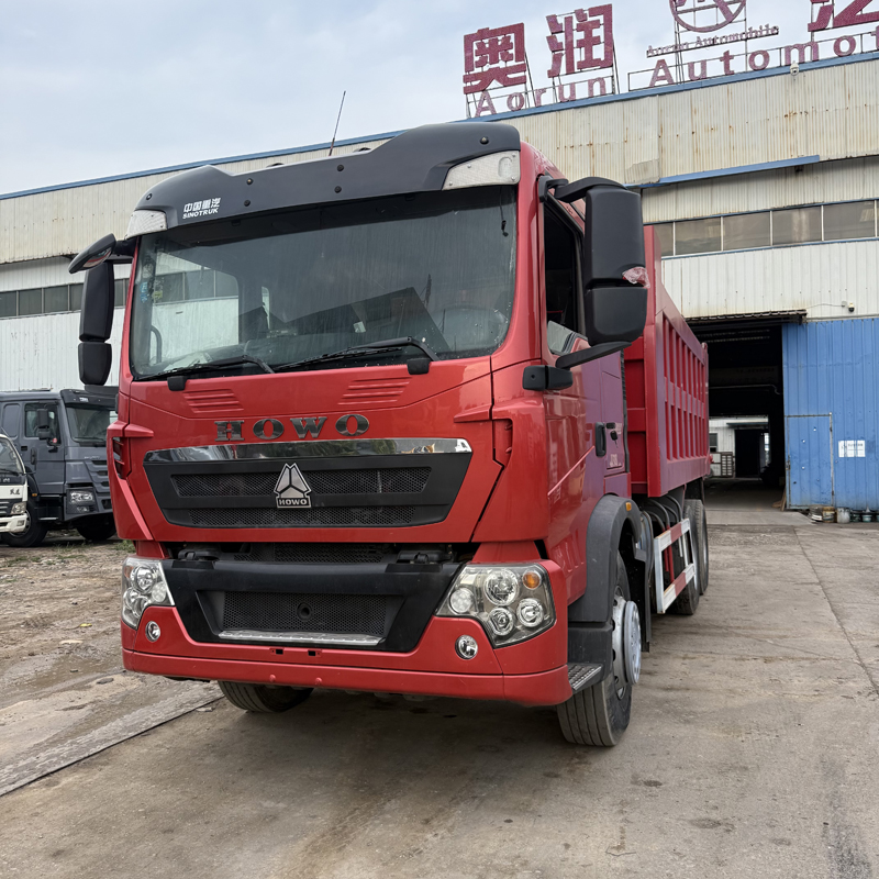 Camion-benne minier HOWO TX