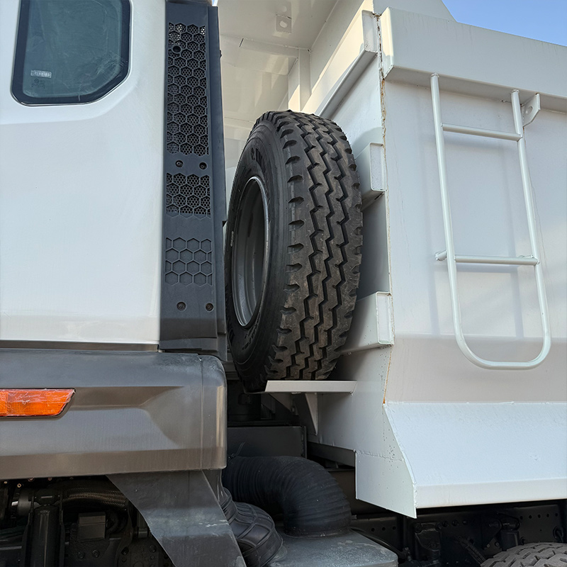 Camion-benne Hohan
