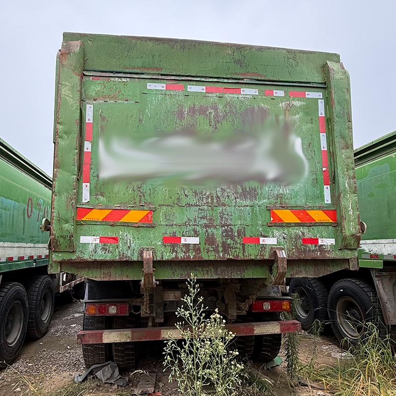 Camion-benne SHACMAN X3000 8x4 China VI