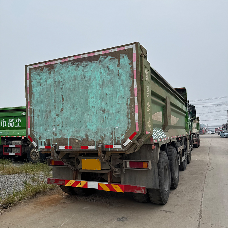 Camion-benne lourd SHACMAN X5000 8x4 China VI