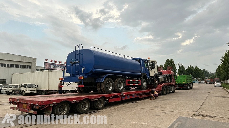fournisseur de camions-citernes d’eau Une entreprise de logistique et d’infrastructures de Côte d’Ivoire sécurise une commande d’exportation conjointe de tracteur HOWO TX et de camion-citerne d’eau HOWO