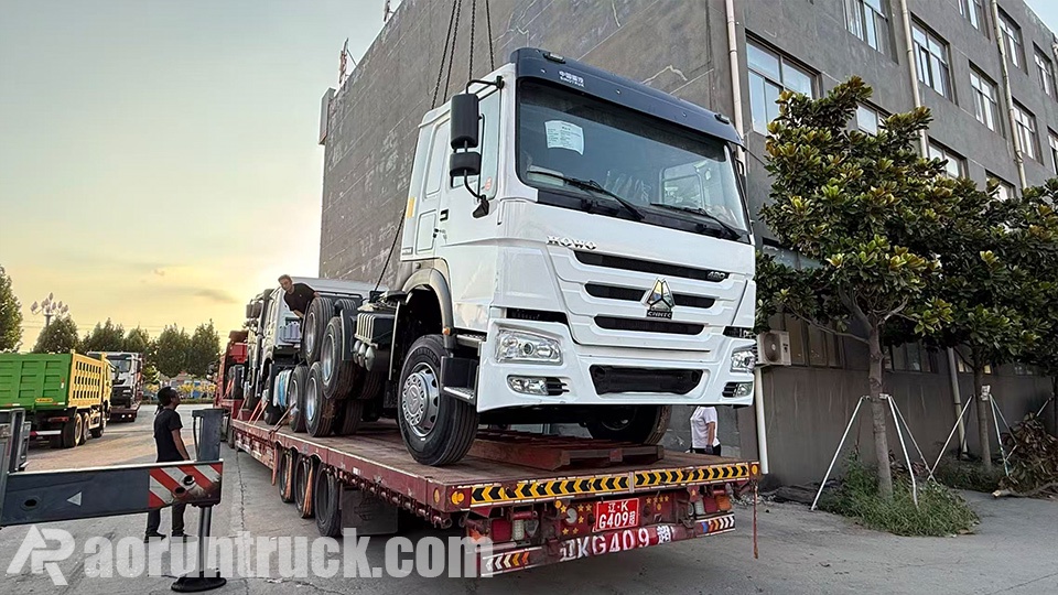 3 unités de tracteurs routiers SINOTRUK HOWO 6x4 expédiées en Guinée pour la logistique de l’exploitation de bauxite