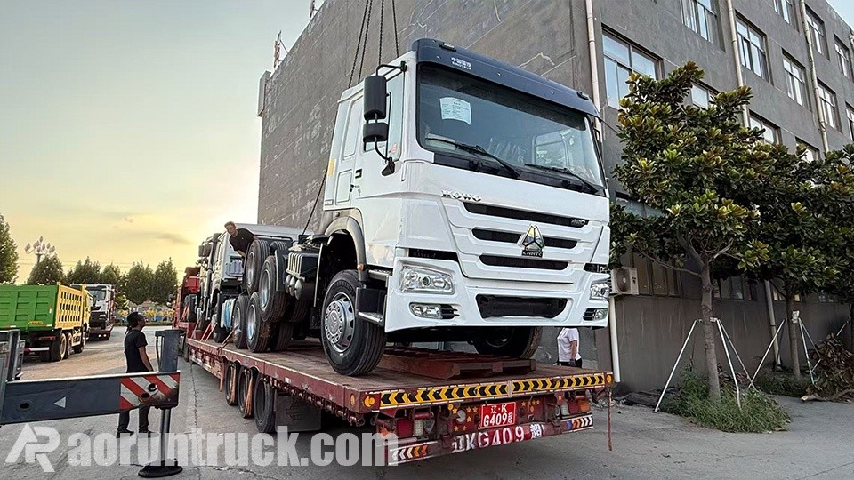 3 unités de tracteurs routiers SINOTRUK HOWO 6x4 expédiées en Guinée pour la logistique de l’exploitation de bauxite