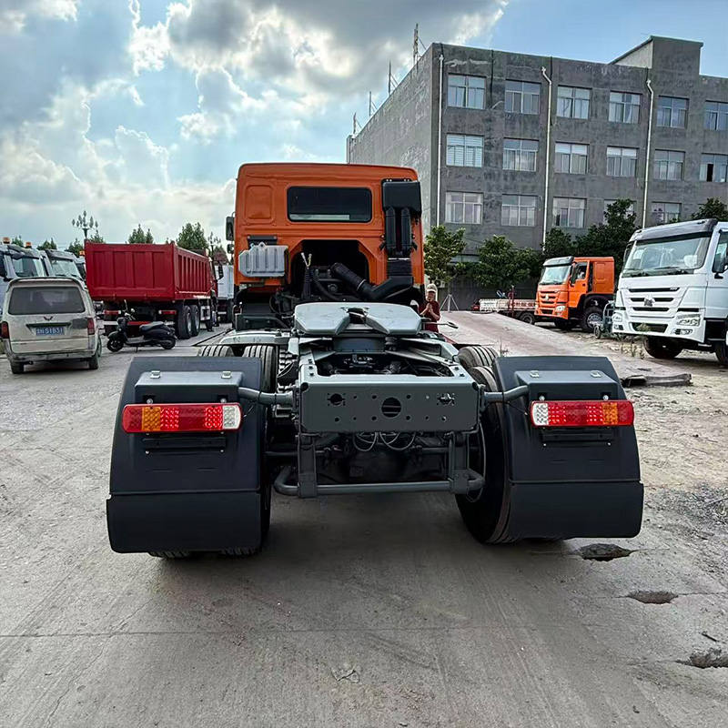 Spécifications, applications et différenciation sur le marché du tracteur routier SINOTRUK HOWO 6x4 (moteur Weichai 430 ch)