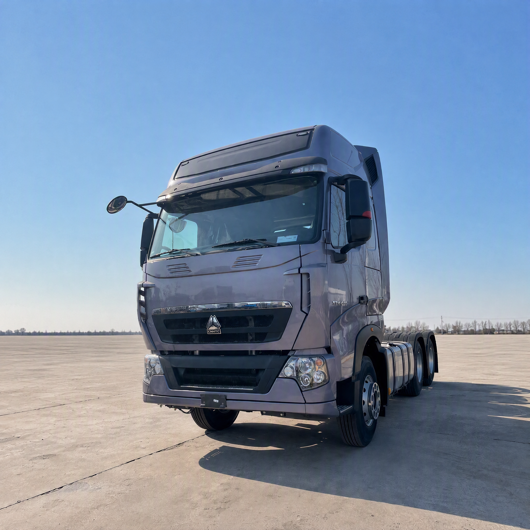 Spécifications du tracteur routier SINOTRUK HOWO T7H neuf 6x4