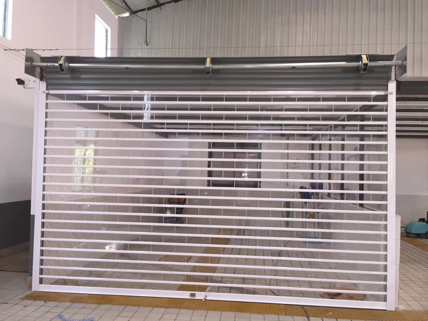 PC crystal roller shutter door