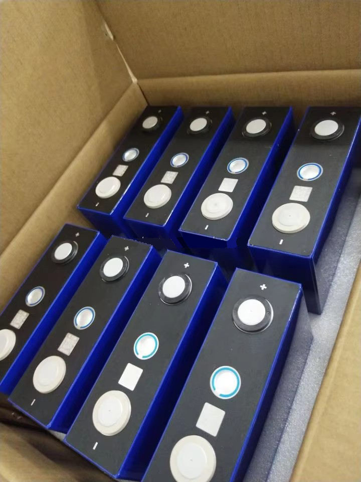 Rechargeable Sodium-ion Battery