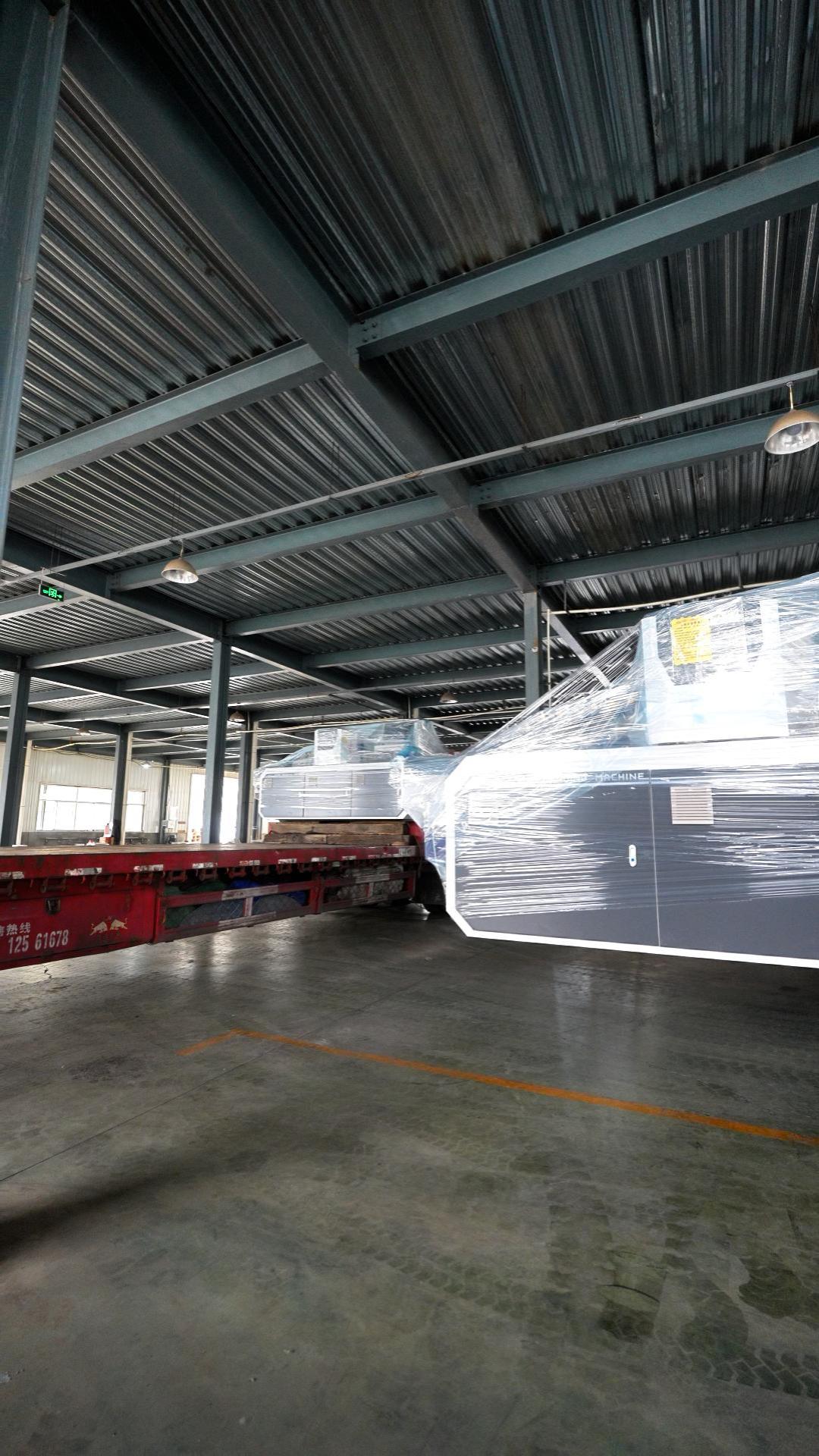 Glass Beveling Machine