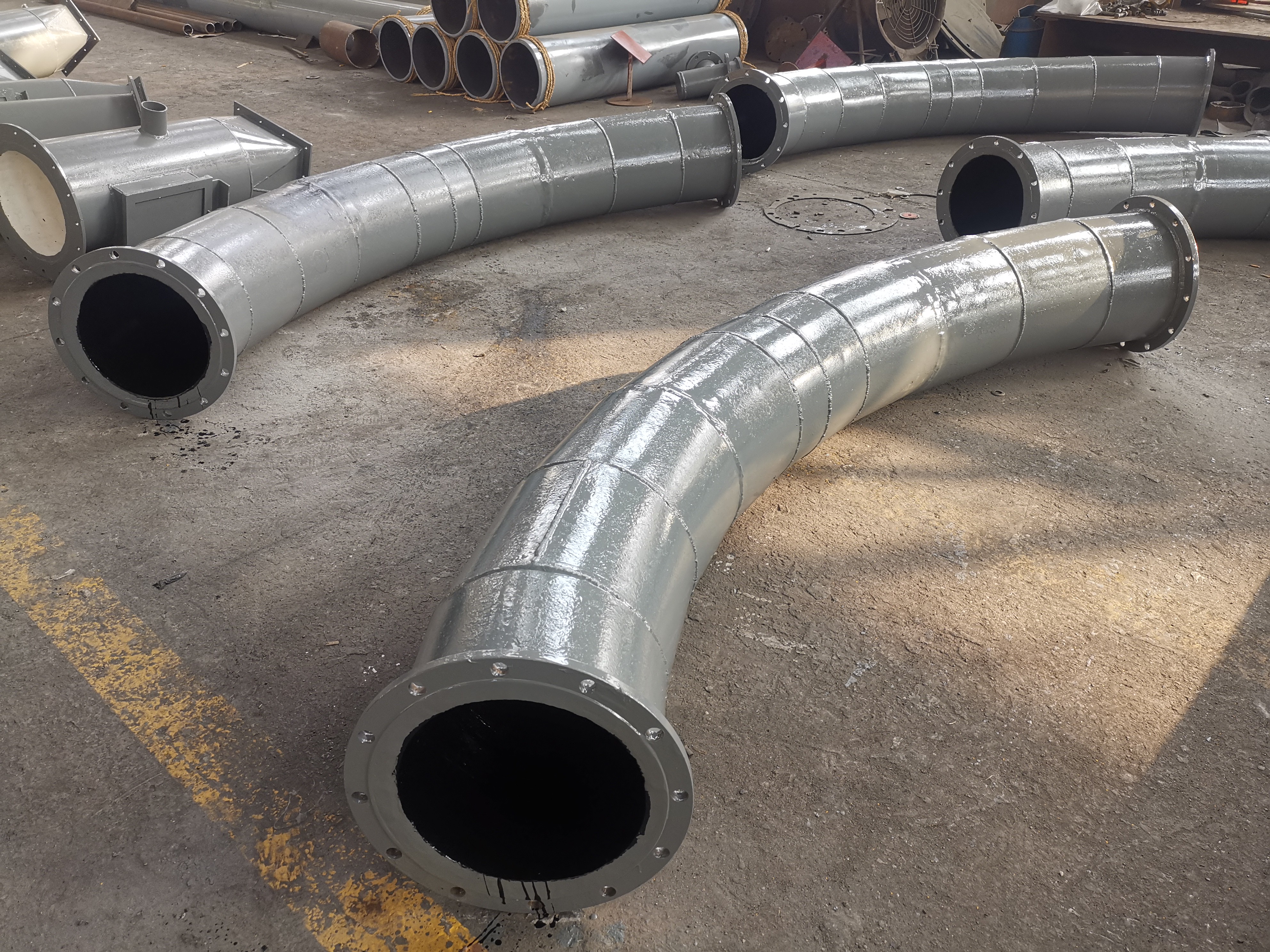 Composite Wear-Resistant Pipes