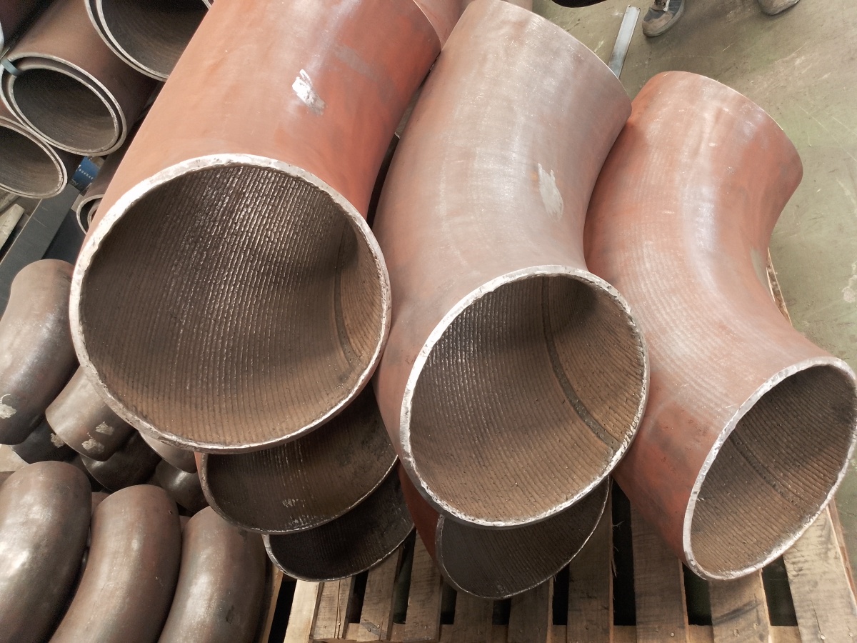 Composite Wear-Resistant Pipes Proudcts