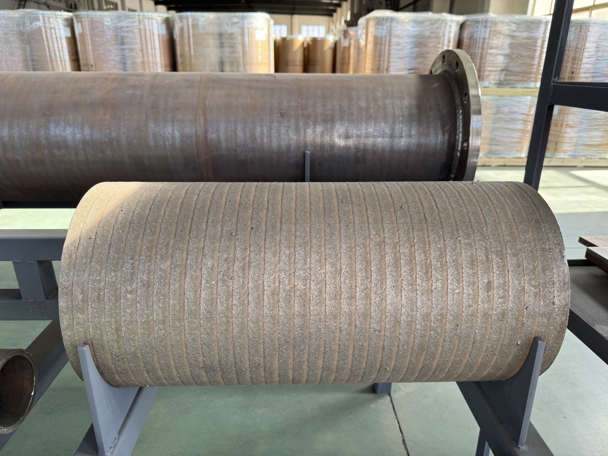 Composite Wear-Resistant Pipes Proudcts