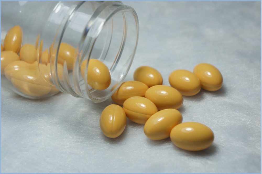 Soy isoflavones softgel