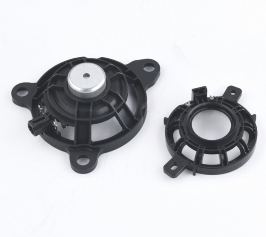 Thiết bị tự động hóa cho quá trình nhúng khuôn ép (hỗ trợ ngang)