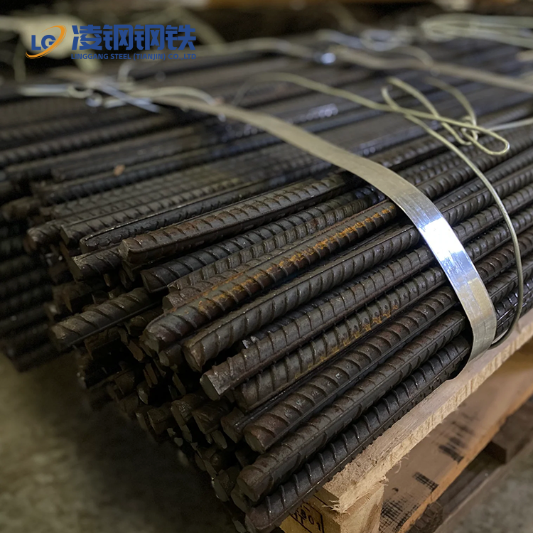 S235 S275 ASTM A572 Equal Angle Steel Bar 