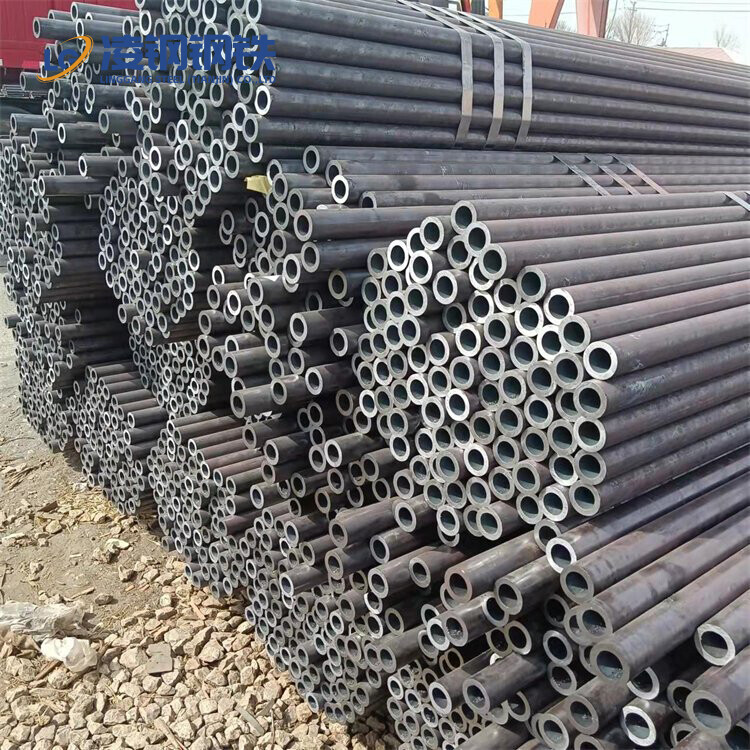 China Supply / DIN 1629 Seamless Steel Pipe