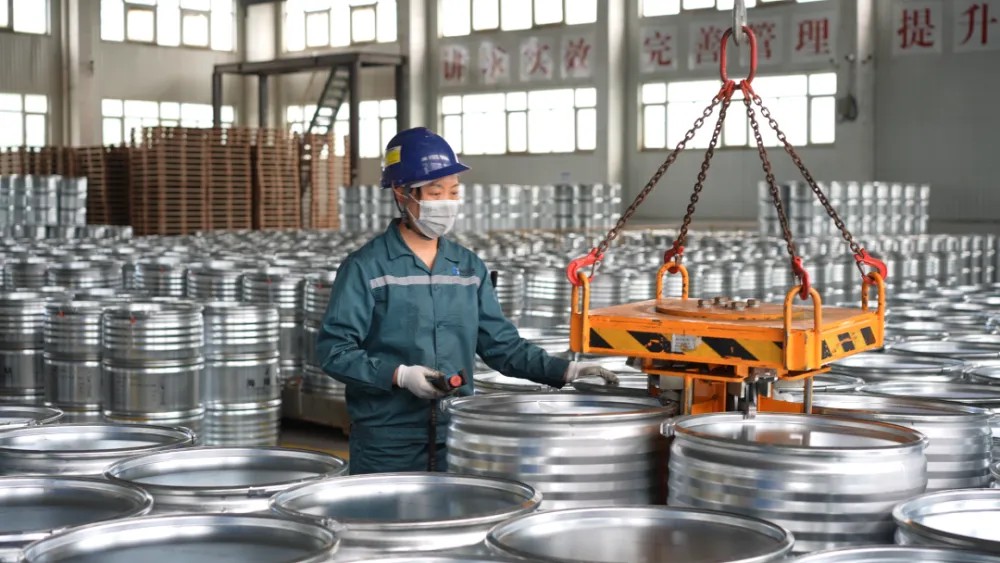 Titanium’s Dirty Secrets: The Downsides Nobody Talks About