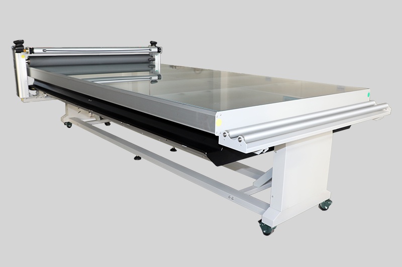 LF1732-B4 Flatbed Applicator