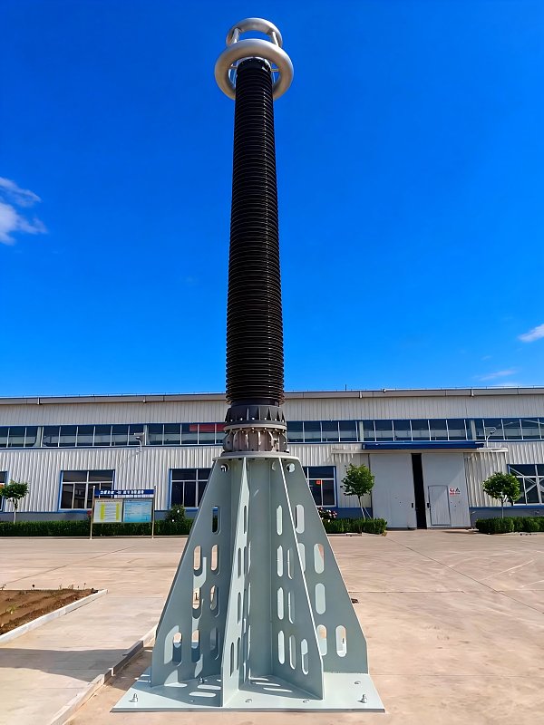 1.6 油-空气变压器套管_Oil-Air Transformer Bushing_新型抗震抗雷击550kV干式电容式变压器套管1