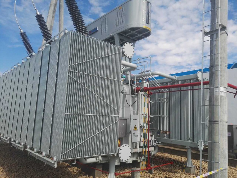 Case Study: Successful Implementation of Dry Insulating Bushings in Power Substations