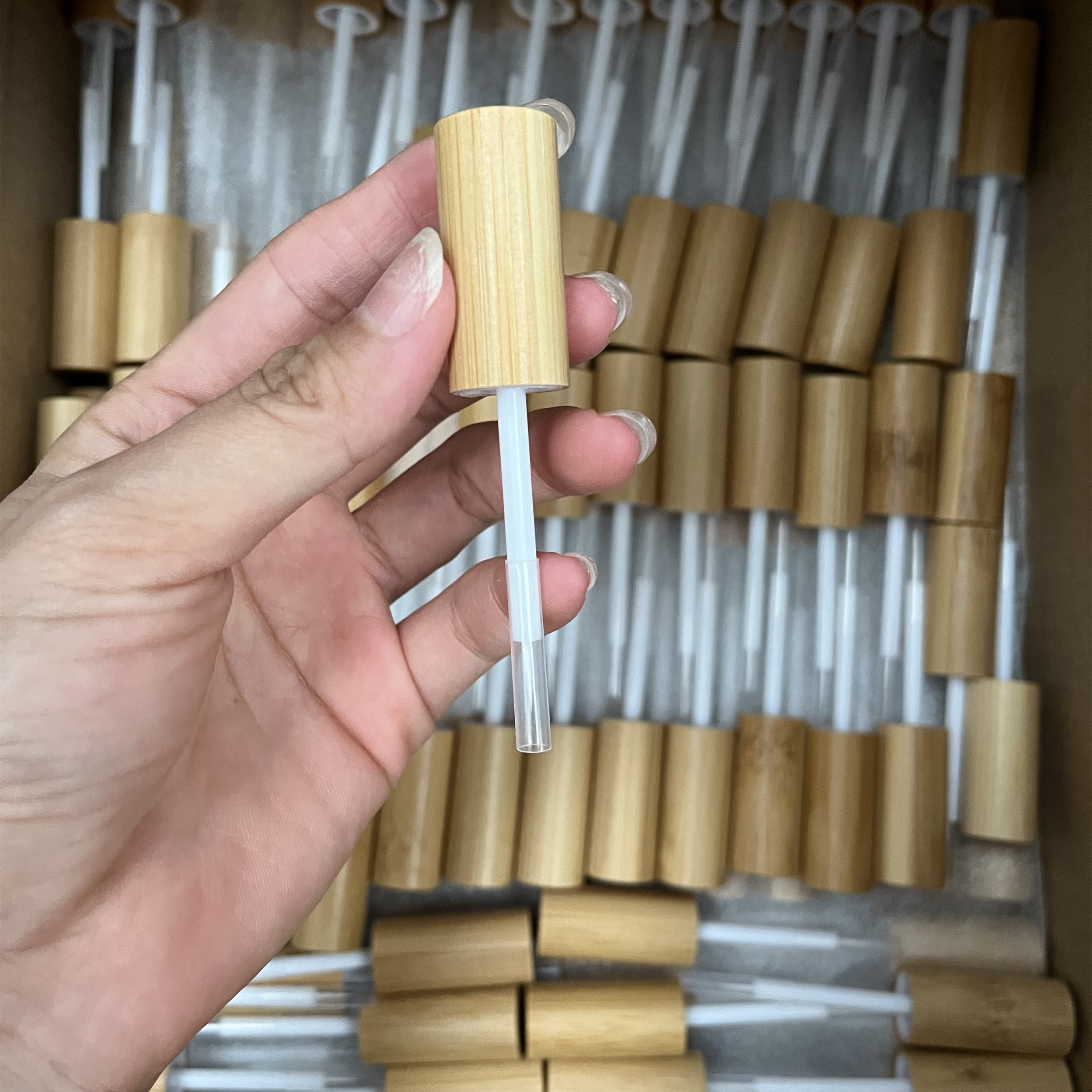 Luxury Makeup Packaging Bamboo Eyeliner Empty Tube Containers Liquid Mascara Eyelash Bottles Refillable Eyeliner Luxury Makeup Packaging Bamboo Eyeliner Empty Tube Containers Liquid Mascara Eyelash Bottles Refillable Eyeliner