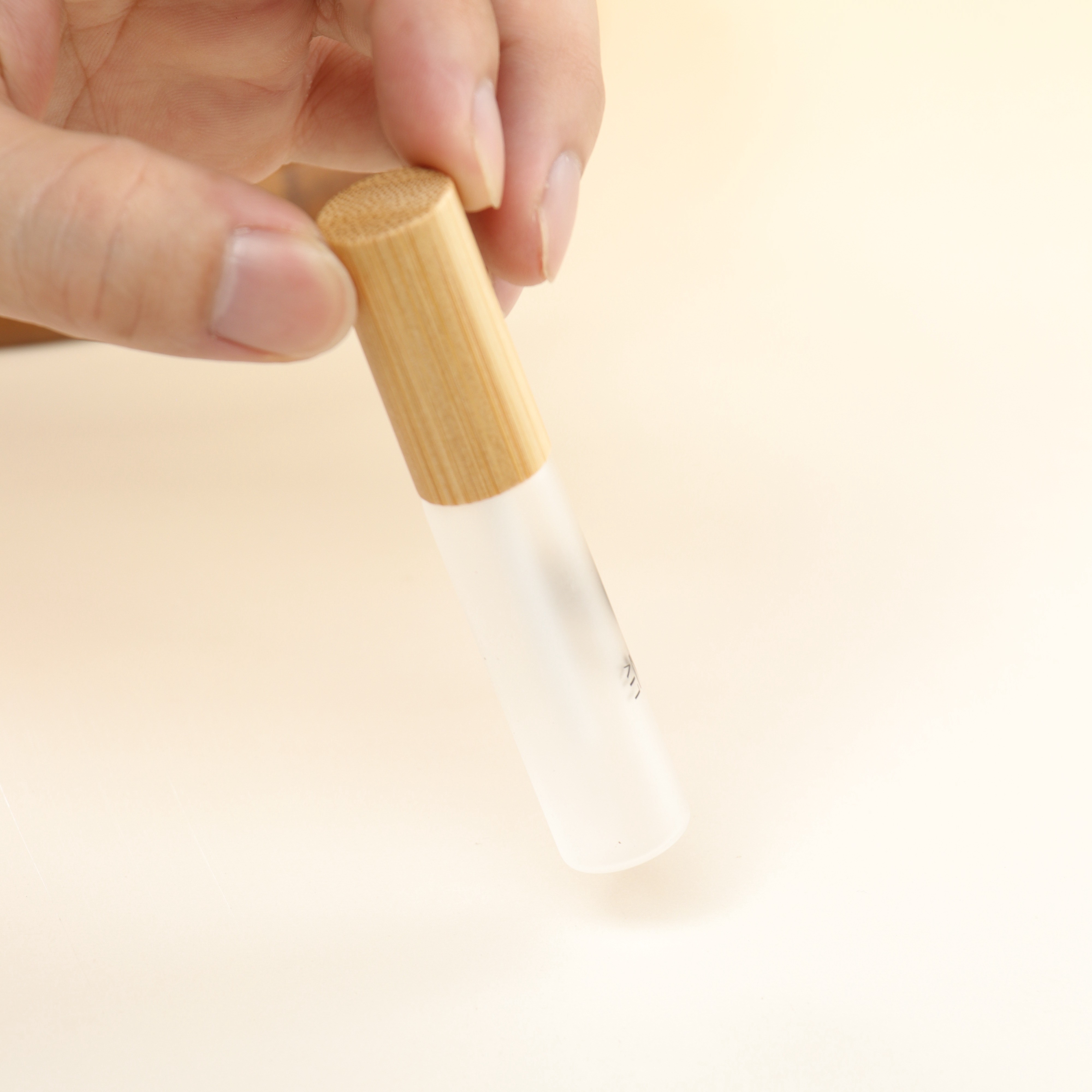 Eco Friendly Wholesale Empty Glass Eyeliner Tube with Bamboo Cap Custom Logo Cosmetic Packaging
