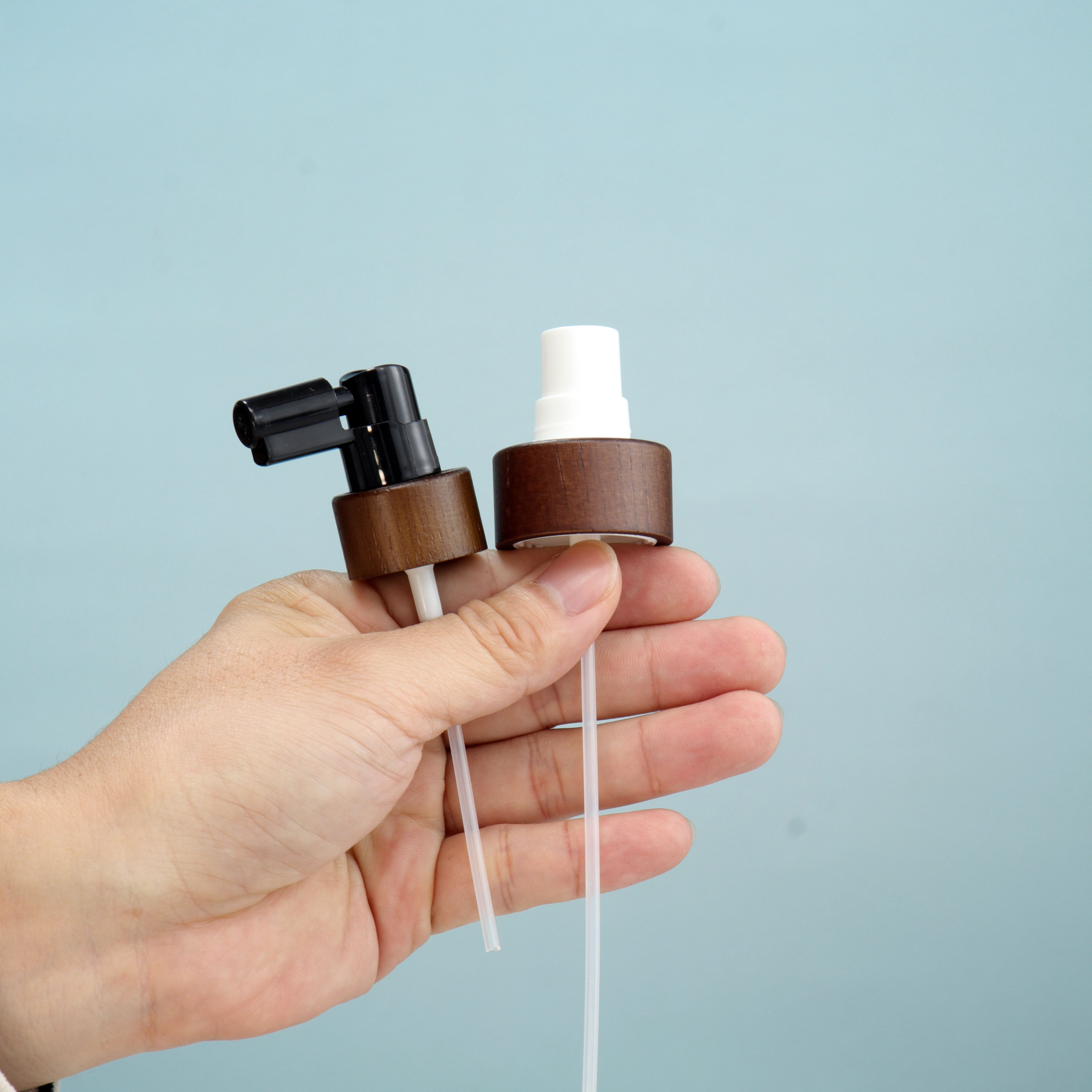 Luxury Popular 28/410 Wooden Bamboo Lotion Pump Cap Quality Essential Oil Dispenser Bottle Pump Travel Cosmetic Sprayer Pump