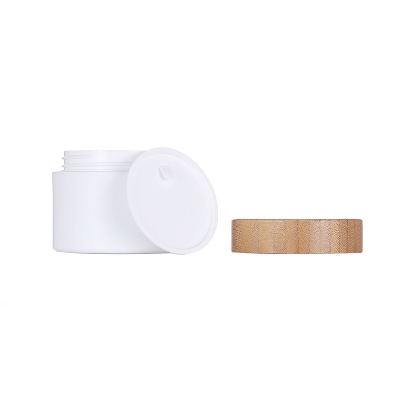 Engraved Empty Cosmetic Skin Care Fogged Plastic Jars with Bamboo Caps 50Ml 150Ml 250Ml 500Ml Home Salon Travel Cosmetic Jars