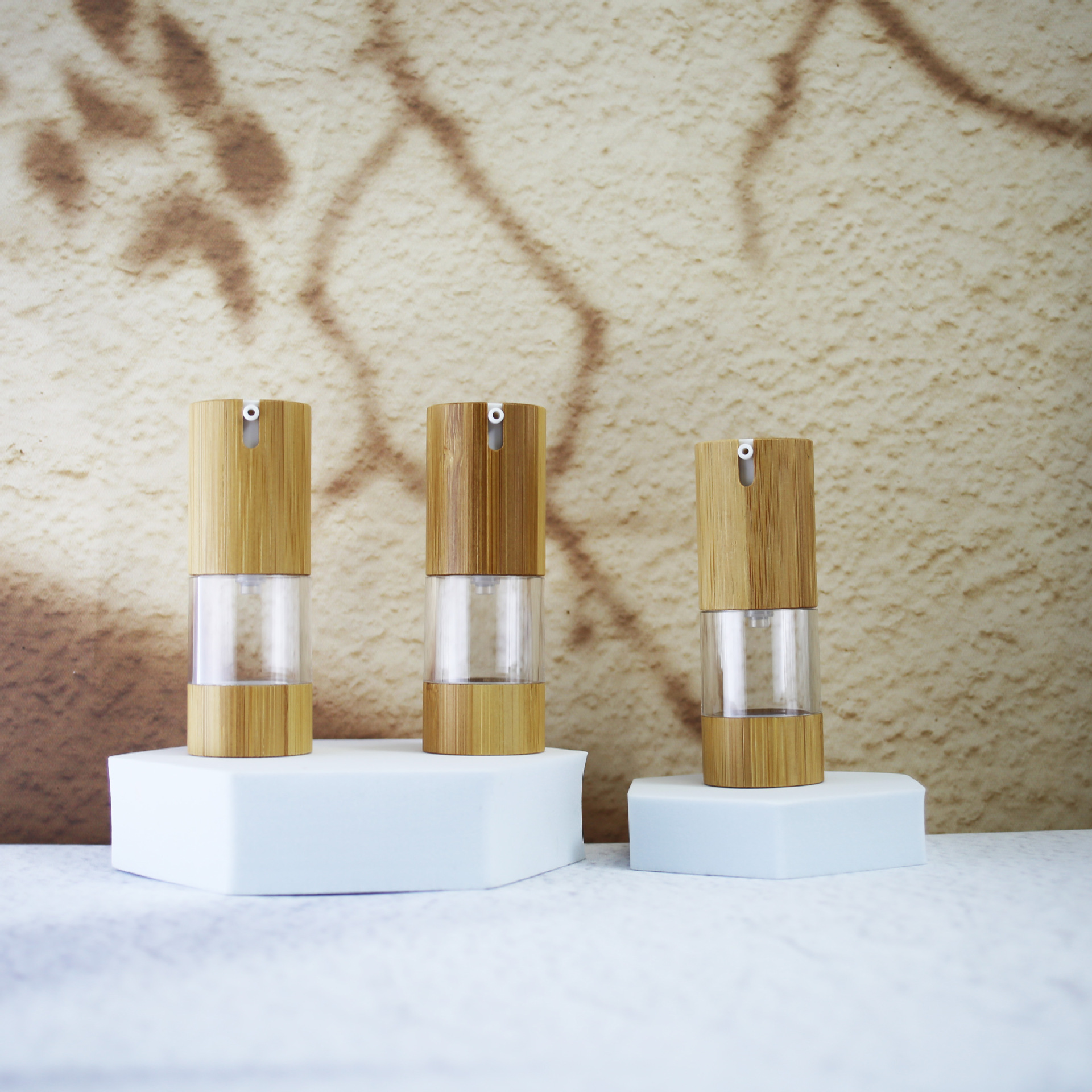 Luxury 100ml Bamboo Cosmetic Airless Pump Bottles Facial Cream Serum Lotion Pump Dispenser Silk Screen Printing