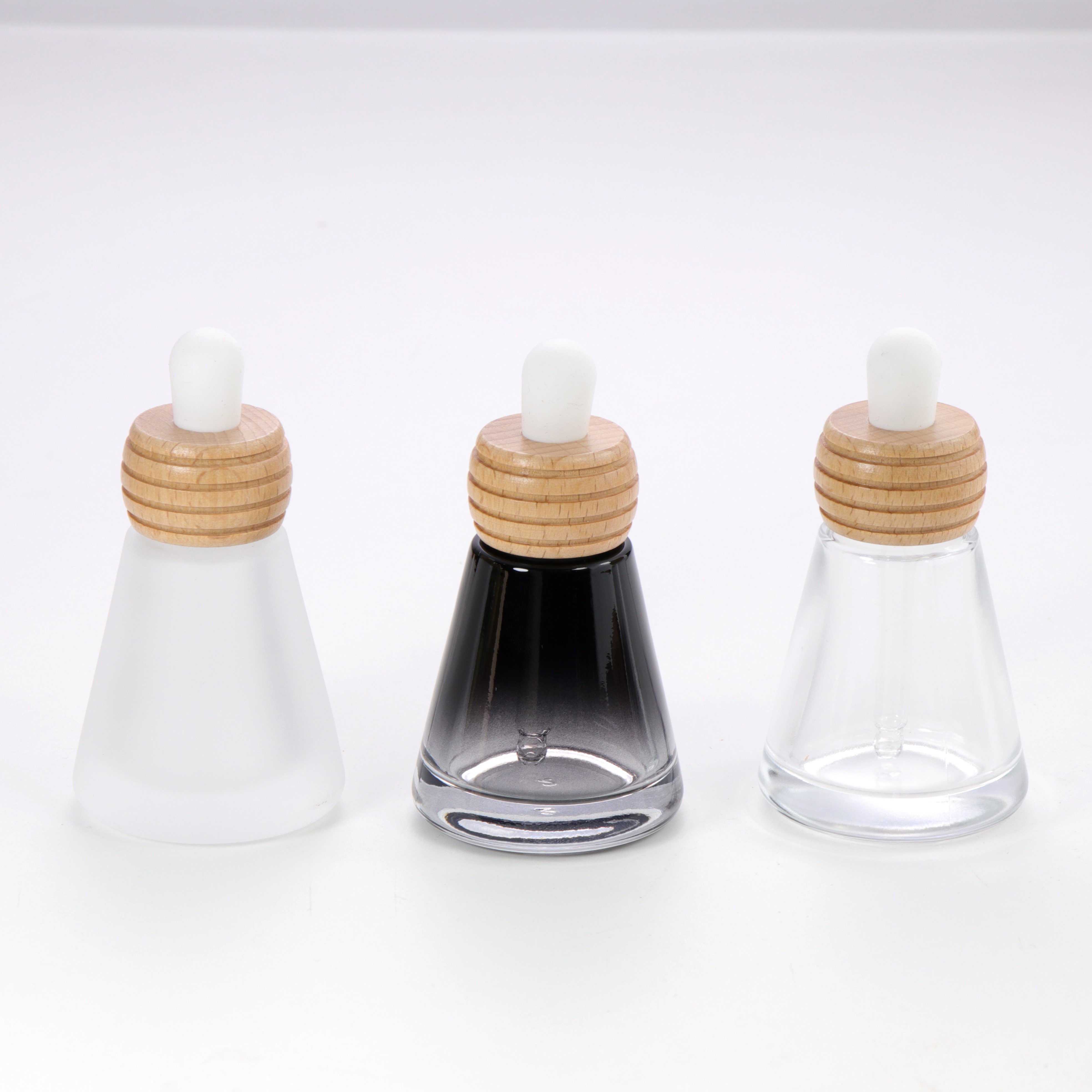 Luxury 10ml Frosted Green Glass Cosmetic Face Serum Bottles Essential Oil Round Dropper Bottle