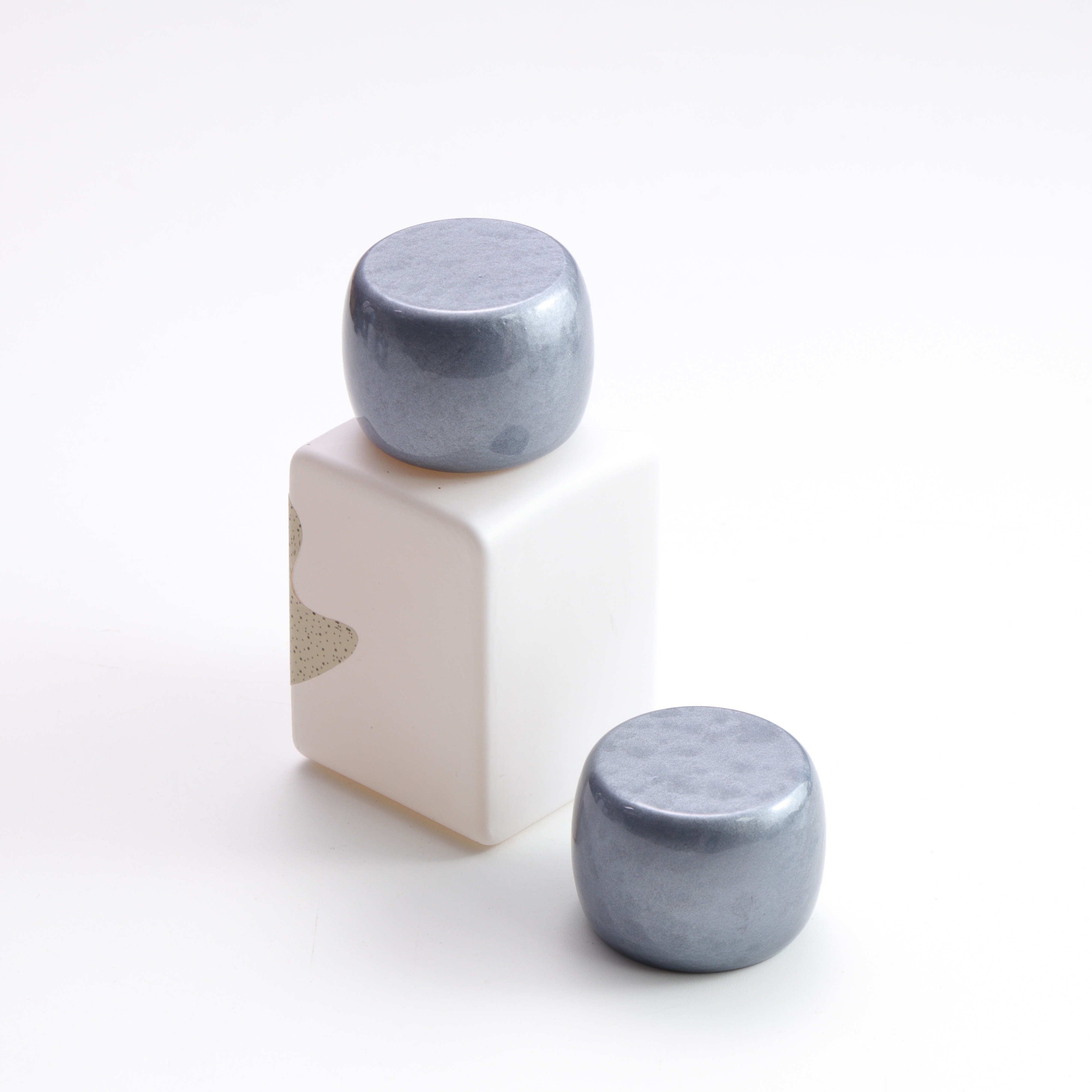Elevate Every Scent Experience with Our Signature Wooden-Cap Bottle
