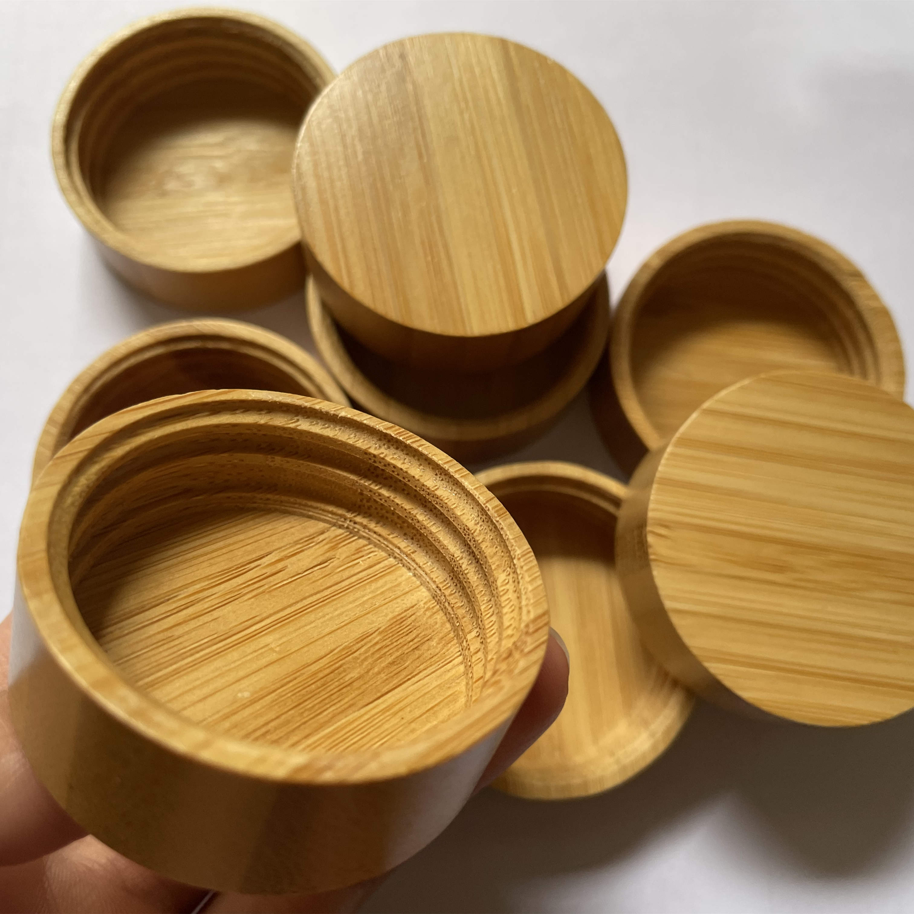 Wholesale Custom Square Glass Spice Jar with Bamboo Lid Refillable Salt Pepper Seasoning Bottle Kitchen Storage Container