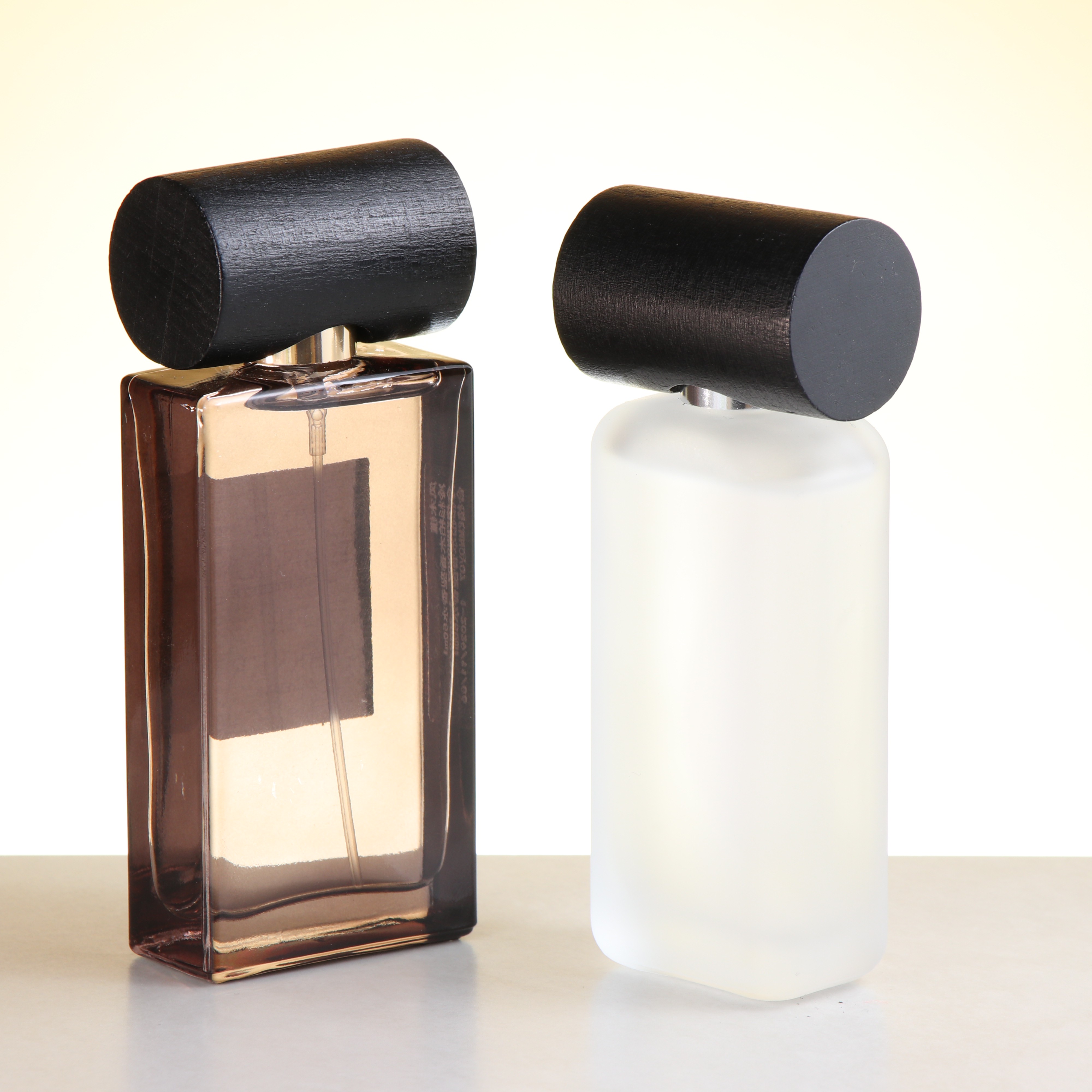 Customized Natural Aromatherapy Diffuser Bottle Screw Cap Wholesale Perfume Bottle Cap Home Office Spa Use Perfume Bottle Cap
