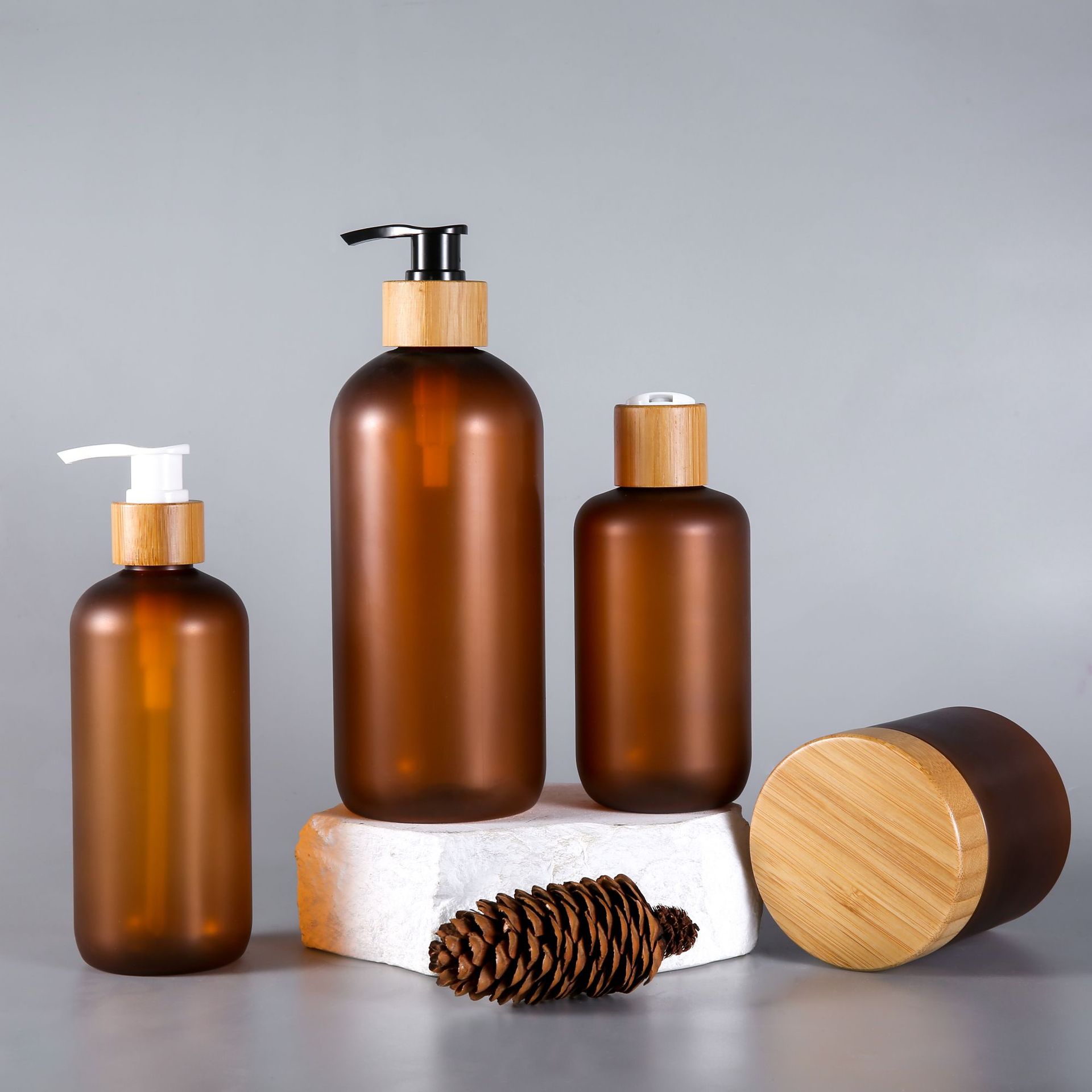Custom Amber PET Jar with Bamboo Cap Pump Bottle Refillable Shampoo Lotion Body Wash Cosmetic Packaging OEM ODM Custom Amber PET Jar with Bamboo Cap Pump Bottle Refillable Shampoo Lotion Body Wash Cosmetic Packaging OEM ODM