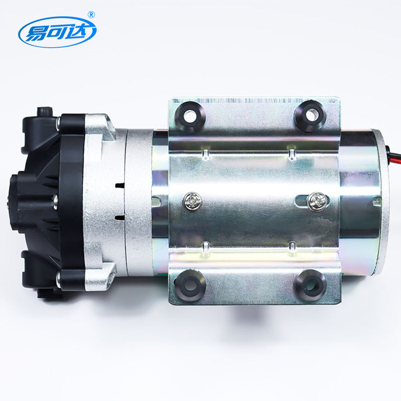 Self-priming pump