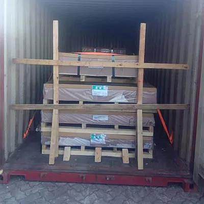 steel plate packing.jpg